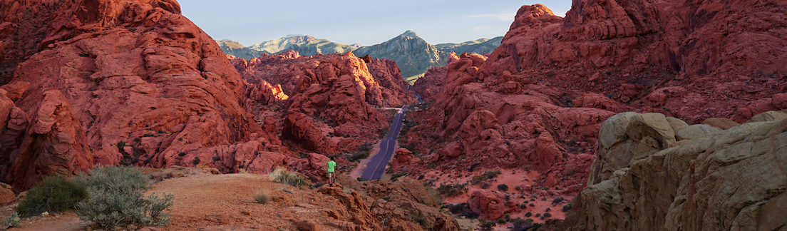 Alleen de natuur is in staat om een sprookjeslandschap als Bryce National Park te ontwerpen. De tienduizend steenpilaren, ook wel Hoodoos genoemd, staan trots in een dal dat op een amphi-theater lijkt. 